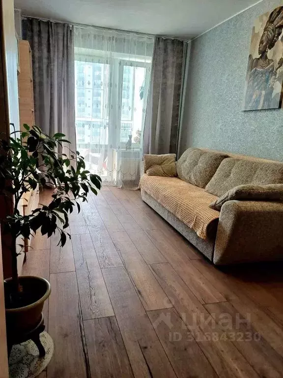 1-к кв. Псковская область, Псков ул. Ижорского Батальона, 17 (39.0 м) - Фото 1