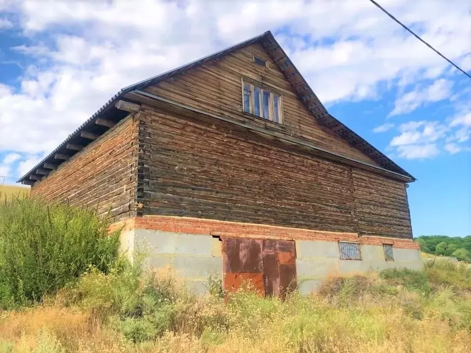 Дом в Саратовская область, Воскресенский район, Елшанское ... - Фото 1