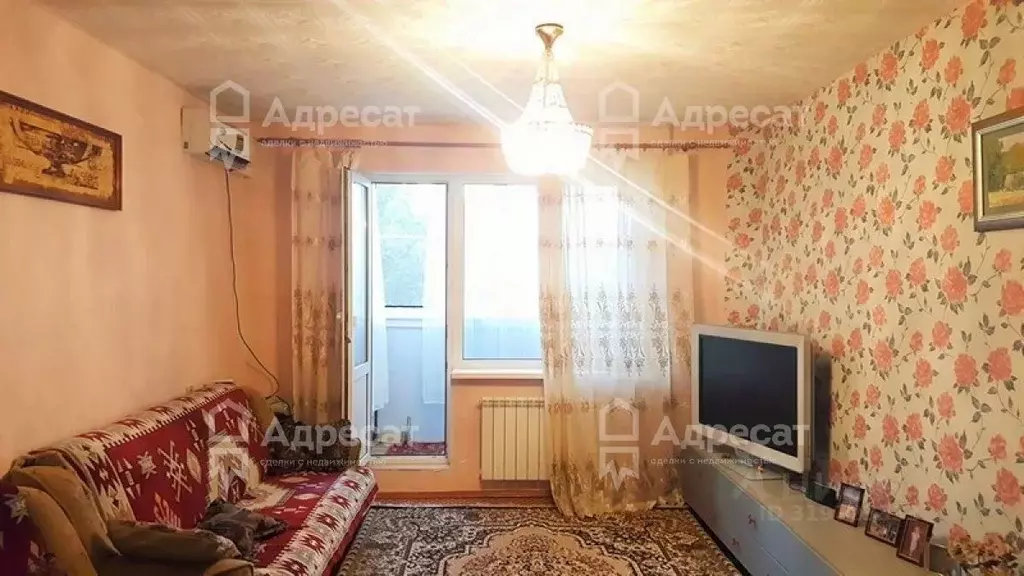 3-к кв. Волгоградская область, Волгоград ул. Кирова, 94 (65.0 м) - Фото 1