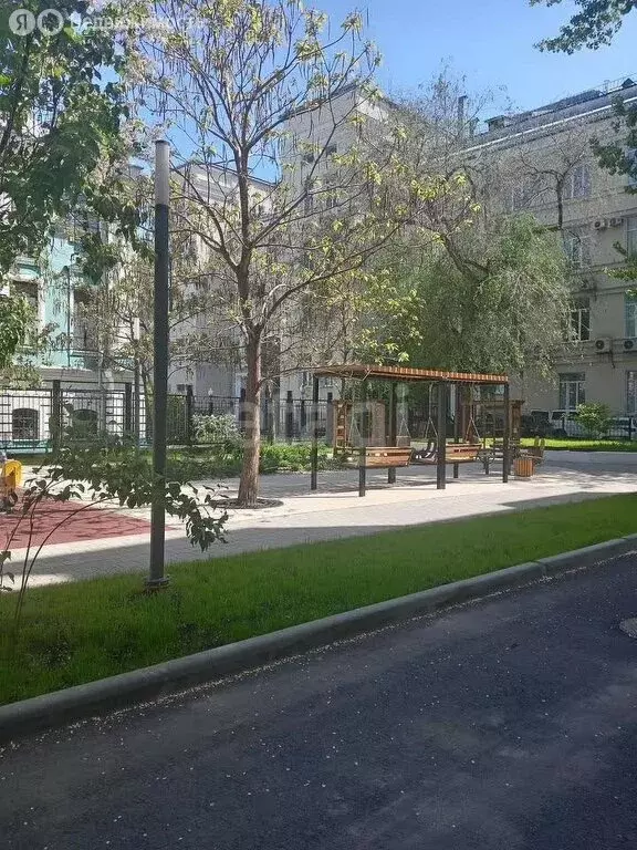 3-комнатная квартира: Воронеж, проспект Революции, 18 (65.5 м) - Фото 0
