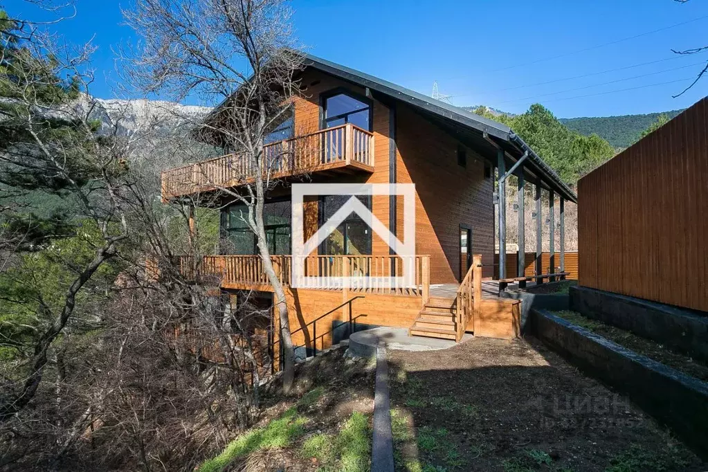 Дом в Крым, Ялта ул. Большевистская, 12 (249 м) - Фото 0