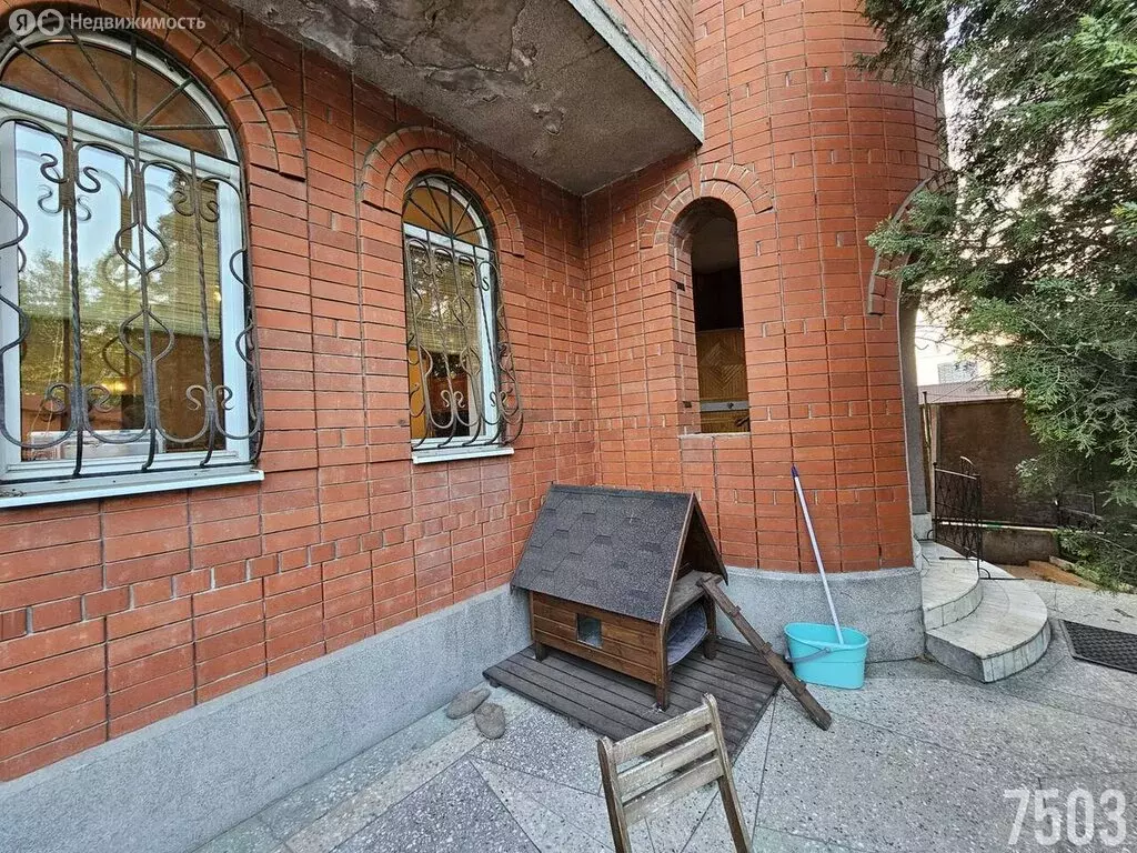 Дом в Ростов-на-Дону, улица Мечникова (367 м) - Фото 0