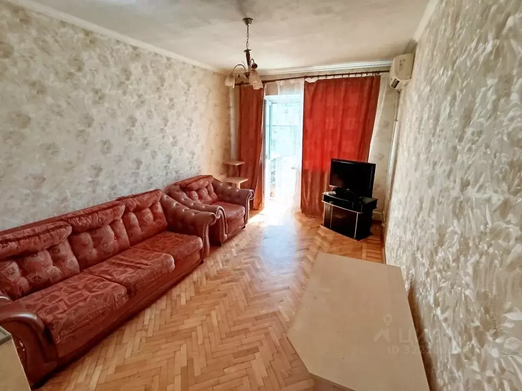 3-к кв. Ростовская область, Ростов-на-Дону ул. Ларина, 24 (54.5 м) - Фото 1