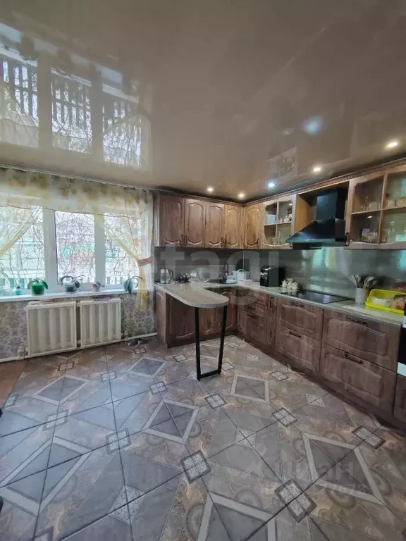 Дом в Амурская область, Белогорск ул. Гоголя, 26 (219 м) - Фото 1