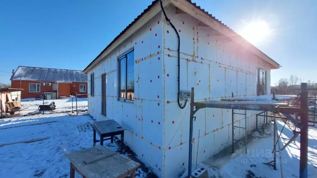 Дом в Краснодарский край, Темрюк ул. Мойка, 11 (83 м) - Фото 2