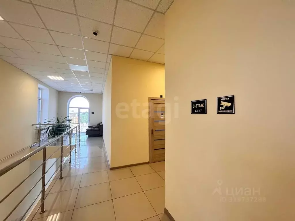 Помещение свободного назначения в Астраханская область, Астрахань пер. ... - Фото 1