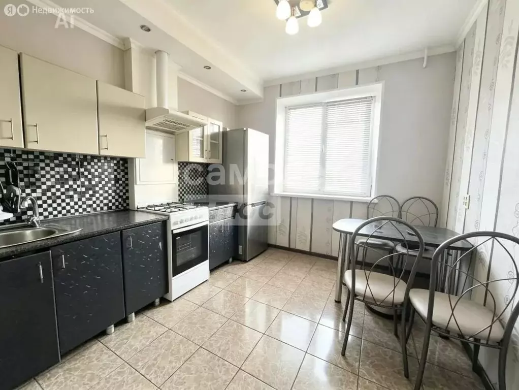 2-комнатная квартира: Миасс, улица Академика Павлова, 42 (53 м) - Фото 1