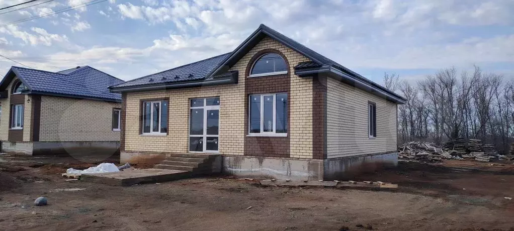 Дом 105 м на участке 6 сот. - Фото 1