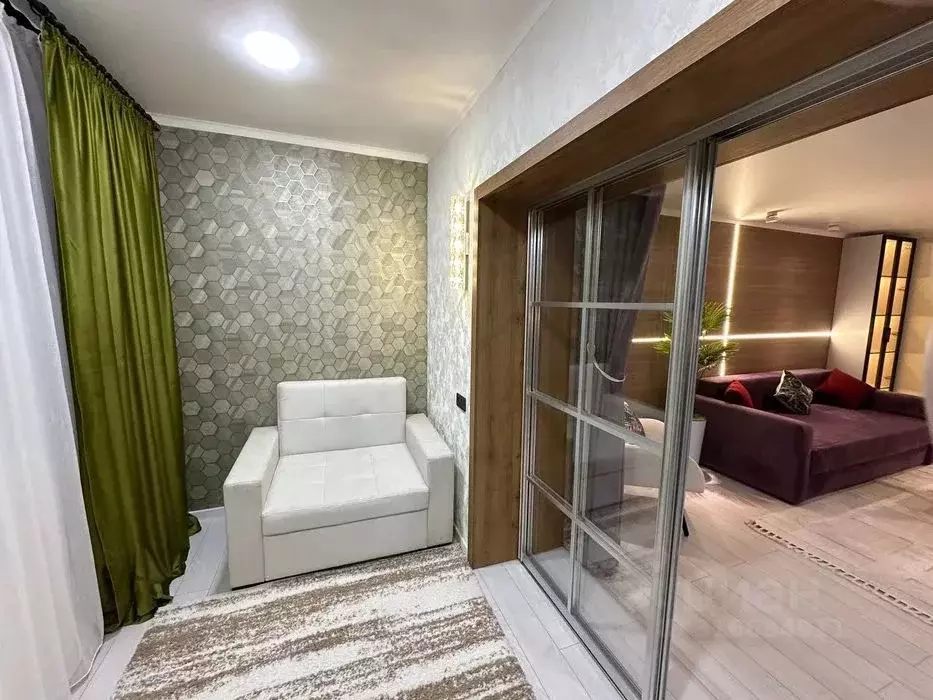 1-к кв. Краснодарский край, Сириус пгт ул. Акаций, 34к2 (32.0 м) - Фото 1
