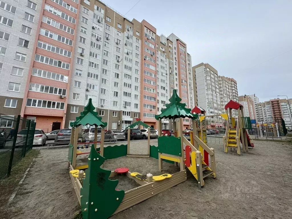 Студия Алтайский край, Барнаул ул. Антона Петрова, 221Д/1 (23.0 м) - Фото 2