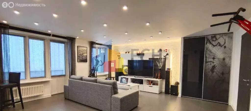 3-комнатная квартира: Москва, Херсонская улица, 36к3 (60 м) - Фото 1