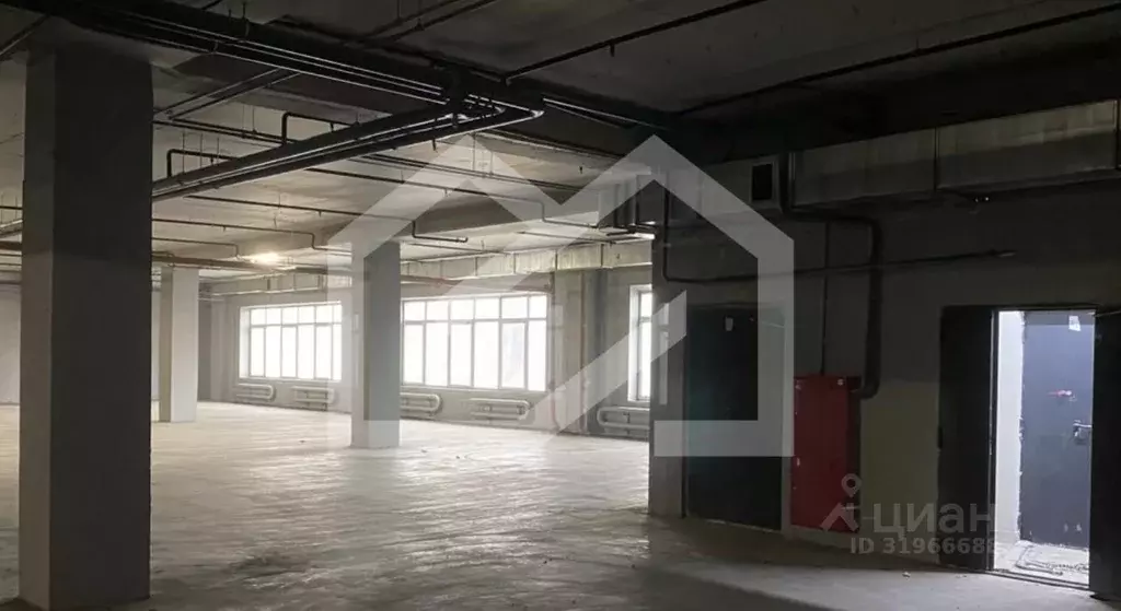 Склад в Москва ул. 1-я Измайловского Зверинца, 8 (700 м) - Фото 1