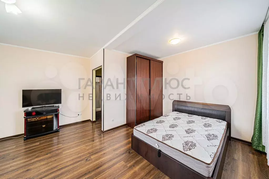 1-к. квартира, 50 м, 12/15 эт. - Фото 1
