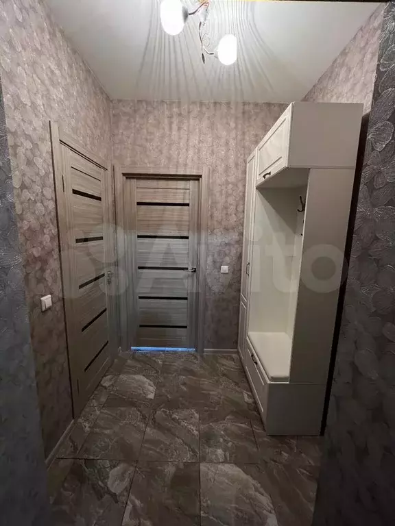 1-к. квартира, 39 м, 3/7 эт. - Фото 1