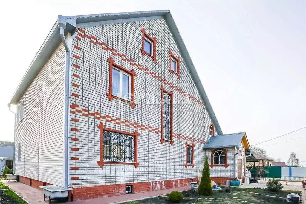 Коттедж в Белгородская область, Старый Оскол пер. 1-й Тружеников, 10 ... - Фото 0