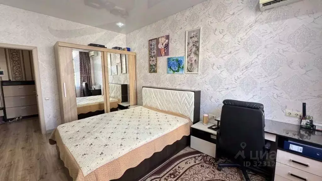 1-к кв. Краснодарский край, Геленджик Крымская ул., 19к8 (48.6 м) - Фото 1