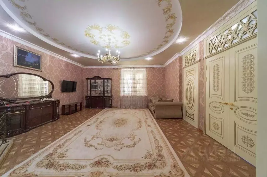 5-к кв. Самарская область, Самара Ленинская ул., 206 (180.0 м) - Фото 0