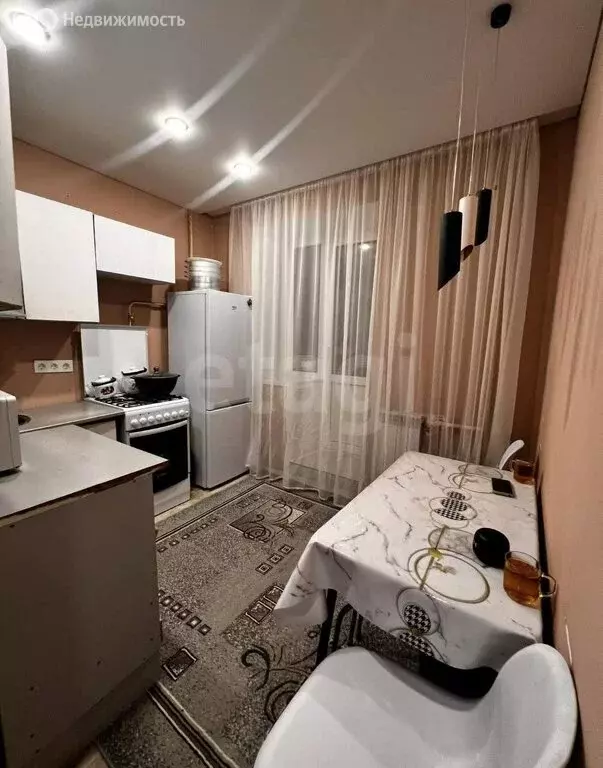 2-комнатная квартира: Оренбург, Караванная улица, 20 (40 м) - Фото 1