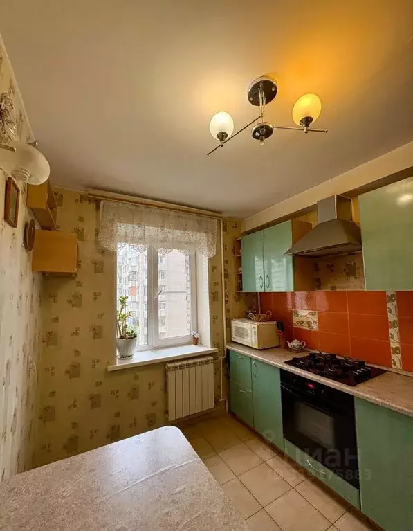 3-к кв. Волгоградская область, Волгоград ул. Ткачева, 7Б (61.0 м) - Фото 0