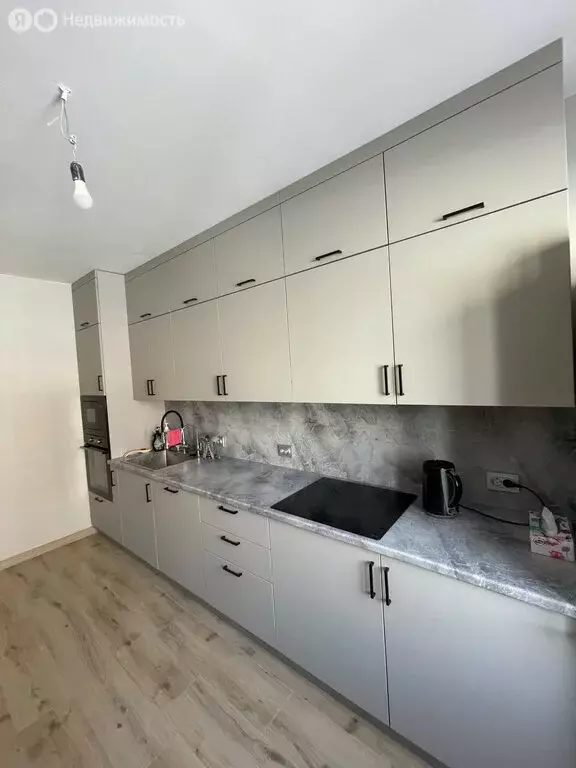 3-комнатная квартира: посёлок городского типа Дрожжино, Южная улица, ... - Фото 1