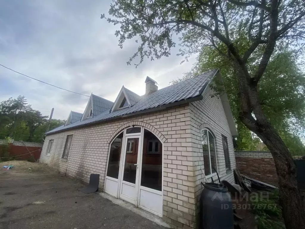 Дом в Смоленская область, Смоленск пос. Красный Бор, 33В (100 м) - Фото 2