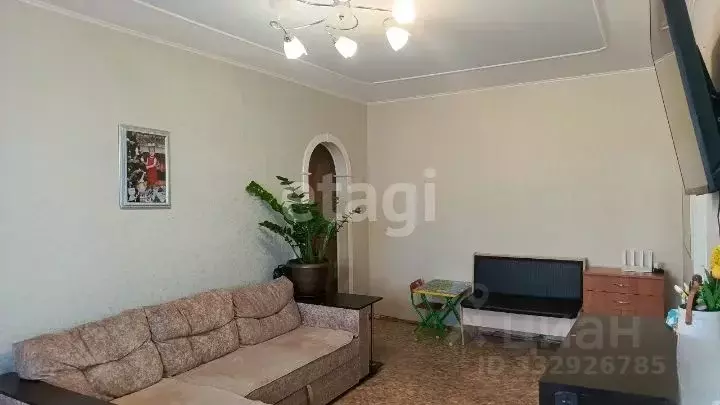 4-к кв. Ленинградская область, Кириши Волховская наб., 14 (61.4 м) - Фото 1