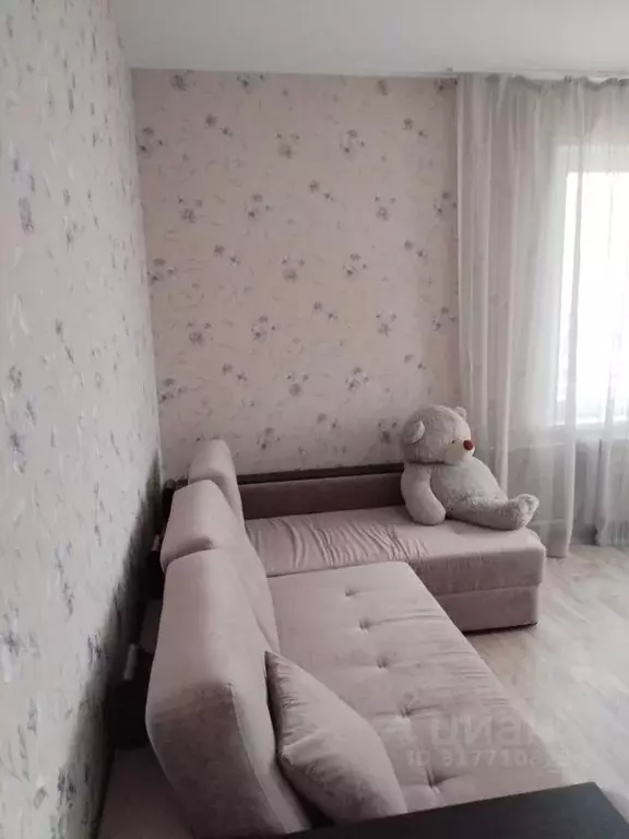 2-к кв. Ульяновская область, Ульяновск бул. Ильюшина, 2 (57.0 м) - Фото 0