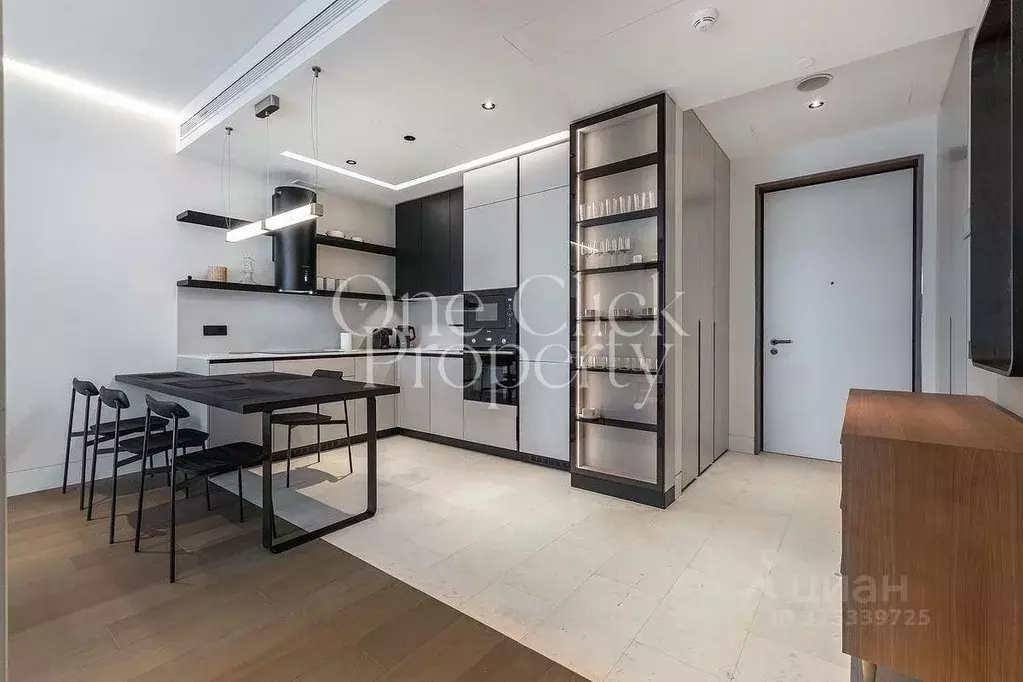 3-к кв. Москва Поклонная ул., 9 (69.5 м) - Фото 2