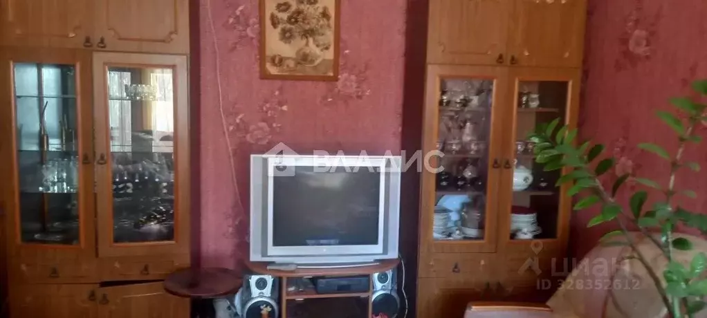 3-к кв. Белгородская область, Белгород ул. Губкина, 29 (60.7 м) - Фото 2