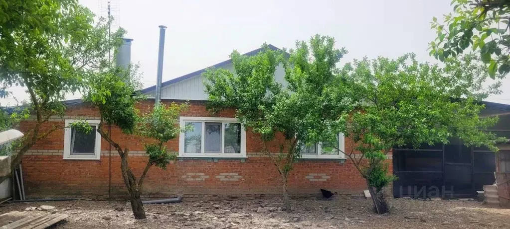 Дом в Краснодарский край, Северский район, Михайловское с/пос, с. ... - Фото 1