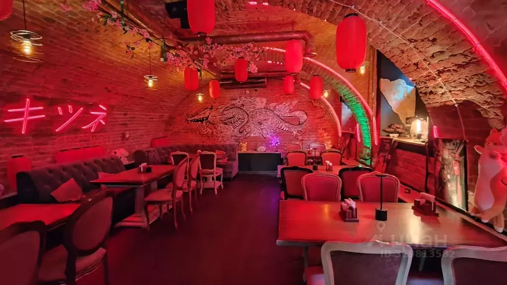 Торговая площадь в Санкт-Петербург Миллионная ул., 4/1 (434 м) - Фото 1