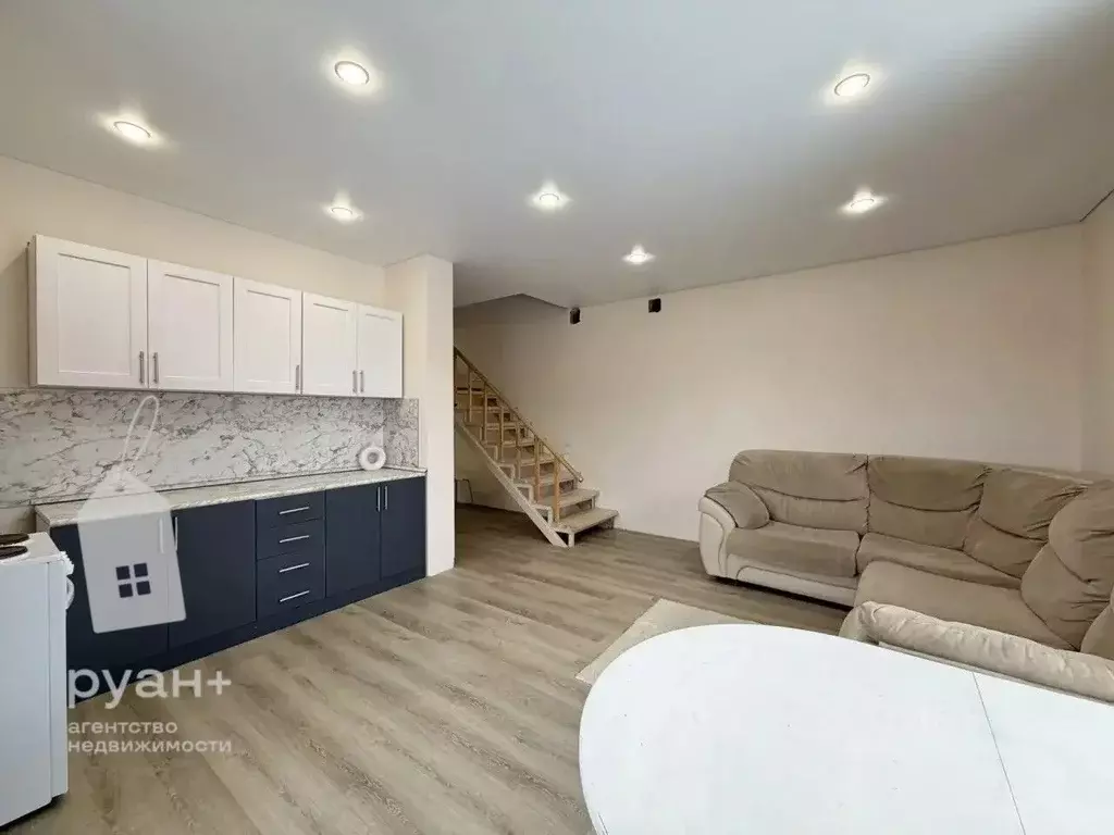 Таунхаус в Татарстан, Лаишевский район, Столбищенское с/пос, с. ... - Фото 1