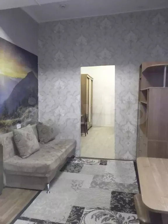 Комната 25,6 м в 2-к., 1/3 эт. - Фото 1