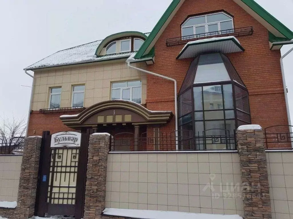 Дом в Алтайский край, Барнаул ВРЗ мкр, бул. 9 Января, 19Г (461 м) - Фото 1