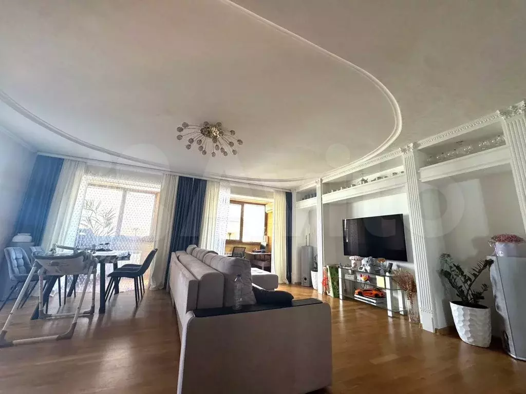 3-к. квартира, 80 м, 10/10 эт. - Фото 0