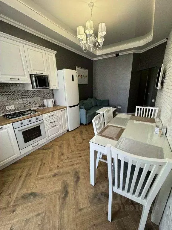 1-к кв. Краснодарский край, Геленджик Крымская ул., 22к22 (50.0 м) - Фото 1