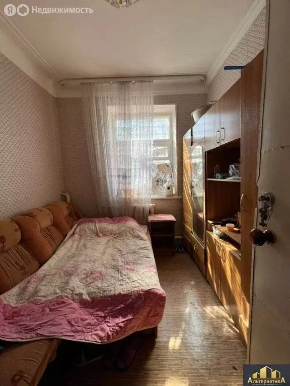 3-комнатная квартира: Кисловодск, улица Островского, 31 (60 м) - Фото 0