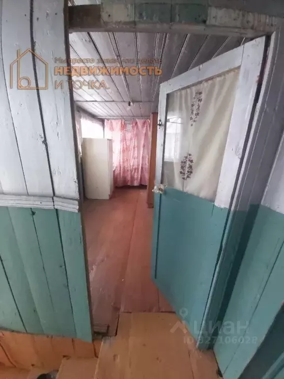 Дом в Башкортостан, Дюртюлинский район, Суккуловский сельсовет, с. ... - Фото 2