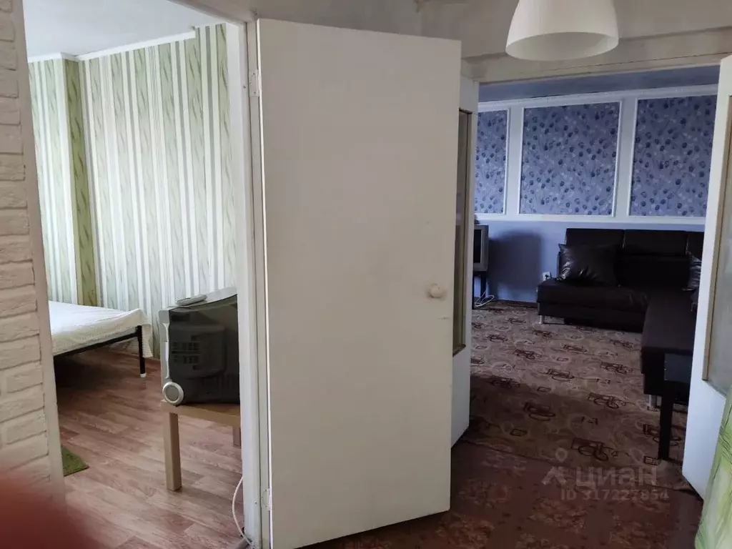 2-к кв. Башкортостан, Уфа Черниковская ул., 16 (65.0 м) - Фото 0