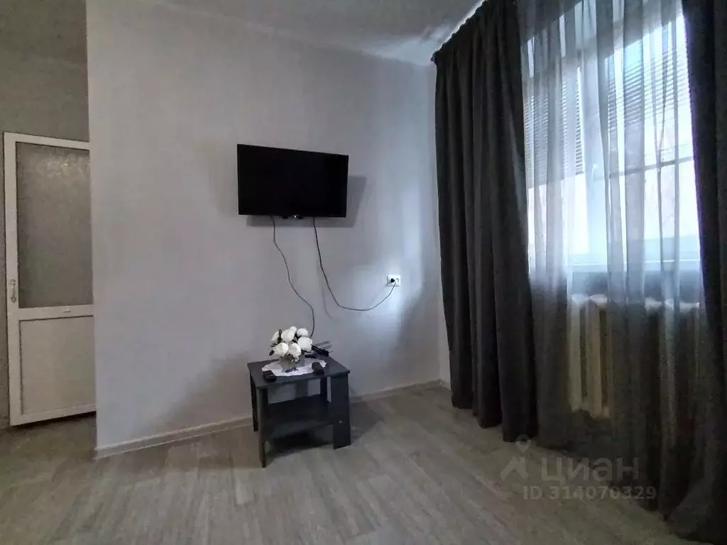 1-к кв. Волгоградская область, Волгоград ул. Быкова, 5 (30.0 м) - Фото 1