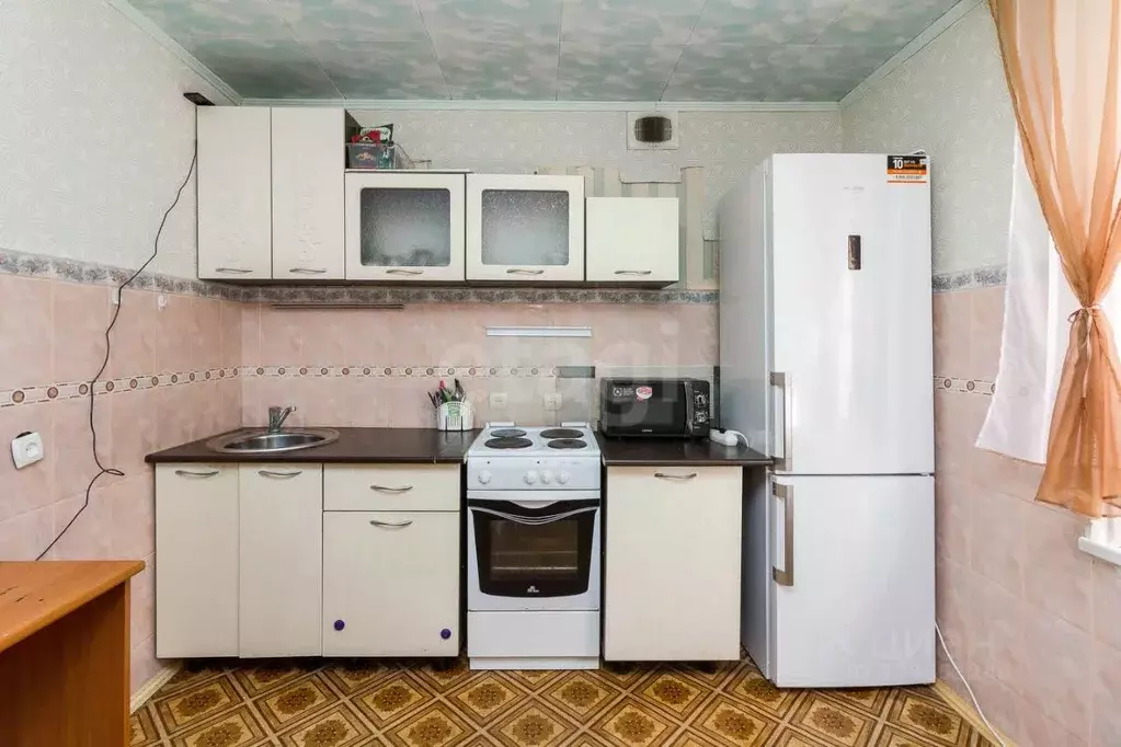 2-к кв. Тюменская область, Тюмень Мельзаводская ул., 8 (70.0 м) - Фото 2