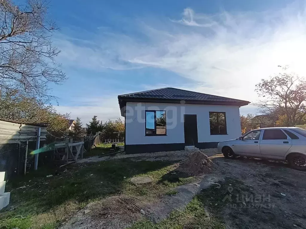 Дом в Крым, Симферопольский район, Трудовское с/пос, пос. Айкаван, ... - Фото 0