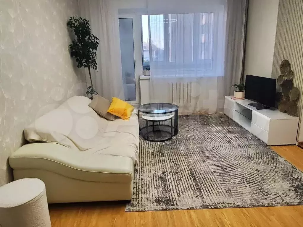 2-к. квартира, 70 м, 4/13 эт. - Фото 0