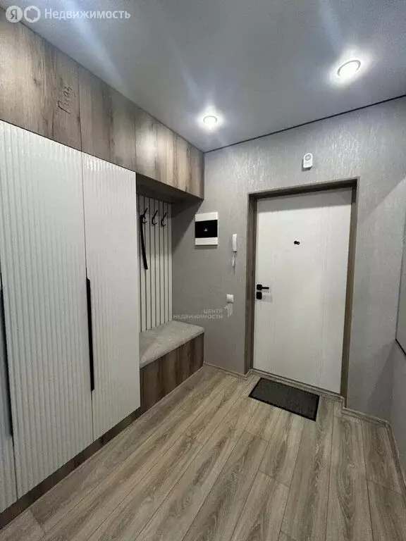 Квартира-студия: Казань, улица Рауиса Гареева, 103А (29 м) - Фото 1