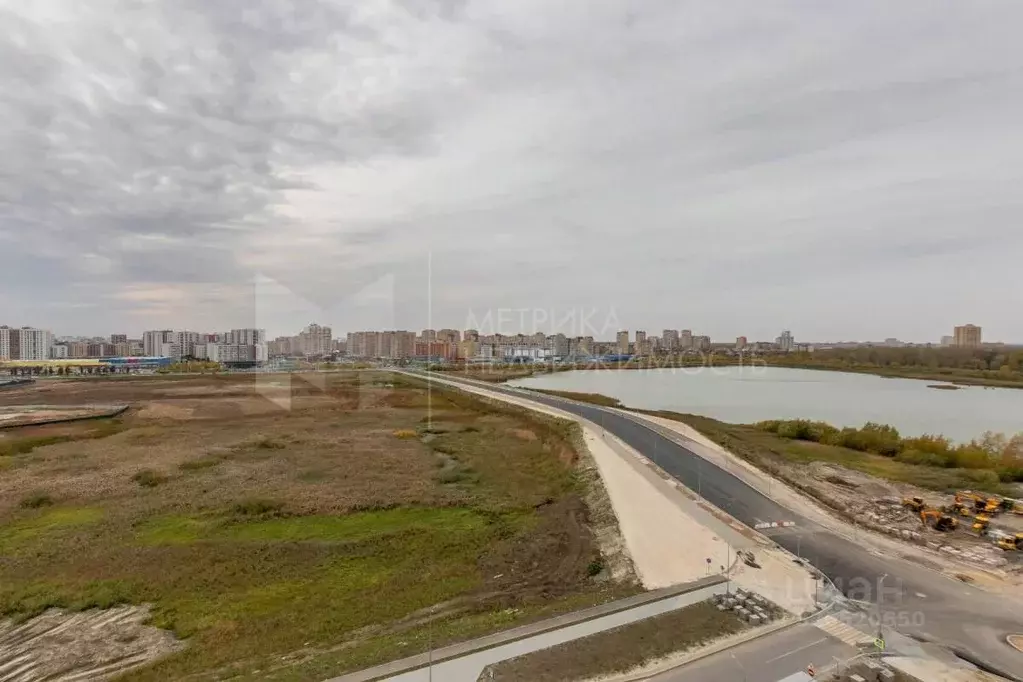 2-к кв. Тюменская область, Тюмень ул. Евгения Войнова, 7 (95.1 м) - Фото 1