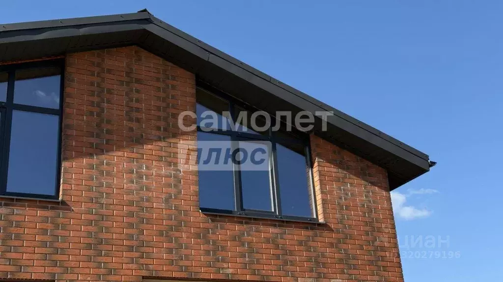 Дом, 200 м - Фото 1