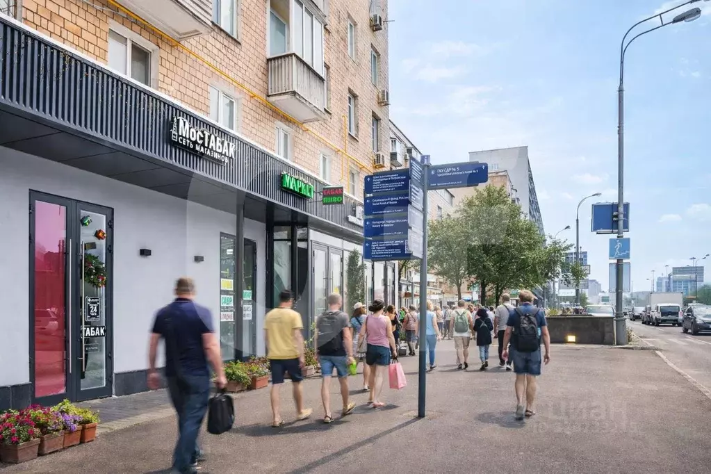 Торговая площадь в Москва Ленинградский просп., 33К3 (15 м) - Фото 1