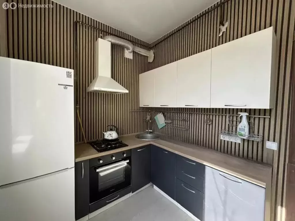 2-комнатная квартира: Волгоград, улица Мира, 20 (64.2 м) - Фото 1