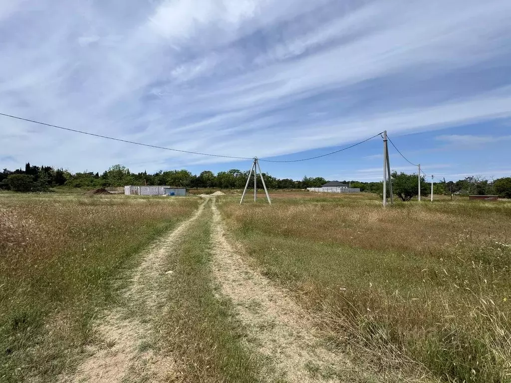 Участок в Севастополь ул. Александра Пирожкова (4.0 сот.) - Фото 1