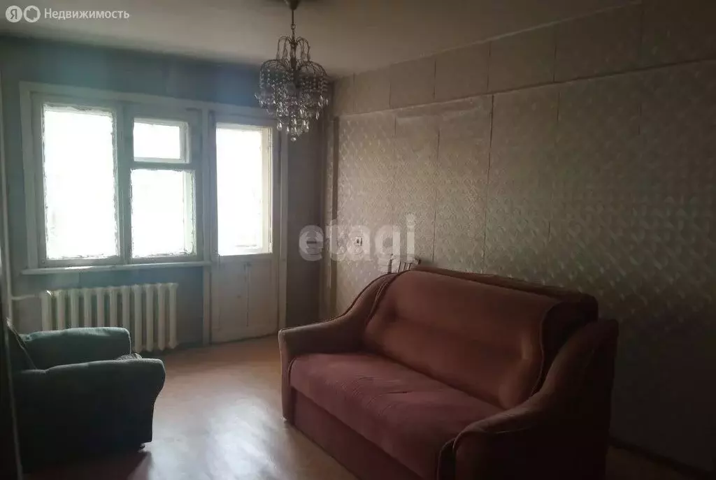 3-комнатная квартира: Бийск, улица Воинов-Интернационалистов, 63 (56 ... - Фото 1
